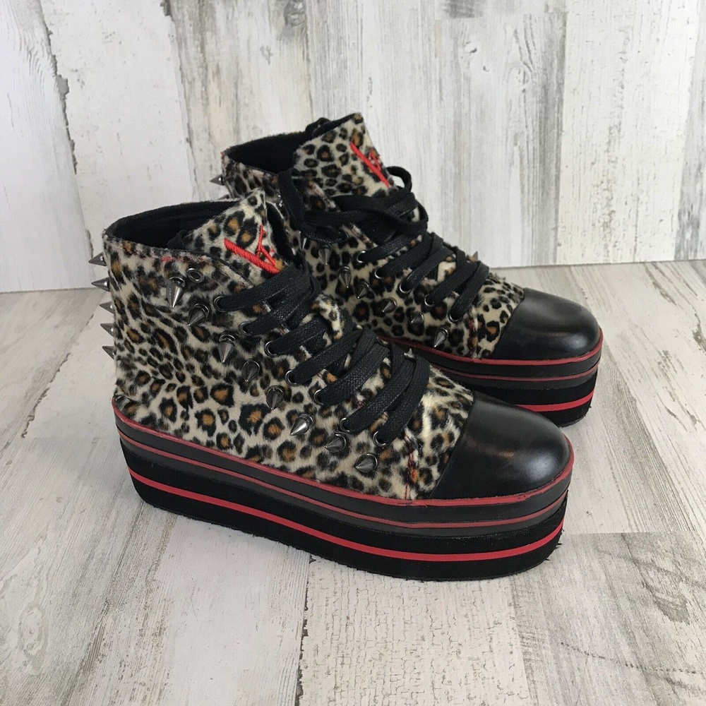 YRU Elevation Spiked Platform Sneakers Leopard Print Women’s Size 7.5
